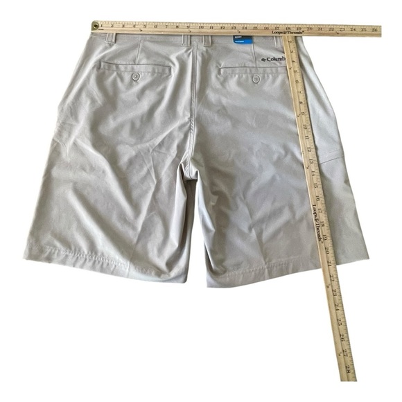 Columbia Men's Beige Cargo Shorts Size 38 - Picture 3 of 11